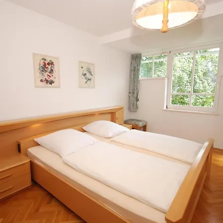 Zeno Mozartstraße 3 Apartment