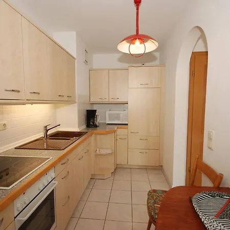 Apartment Zeno Mozartstraße 3