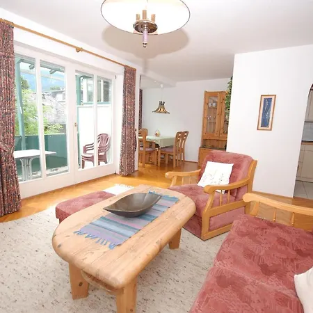Apartment Zeno Mozartstraße 3